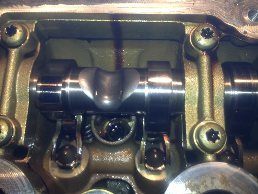 Camshaft damage? Look at these pictures