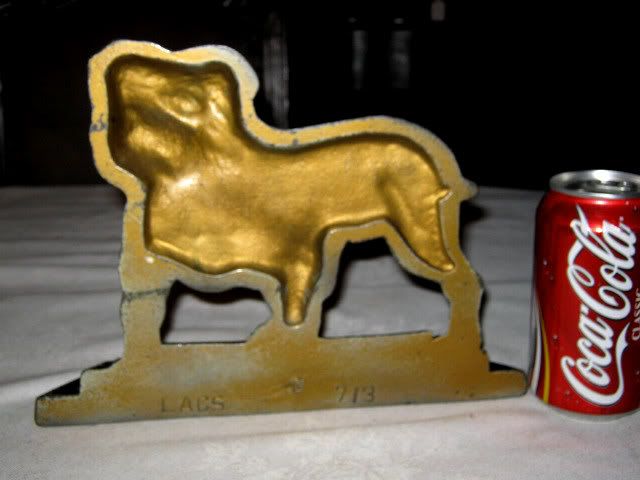 cast iron bulldog statue