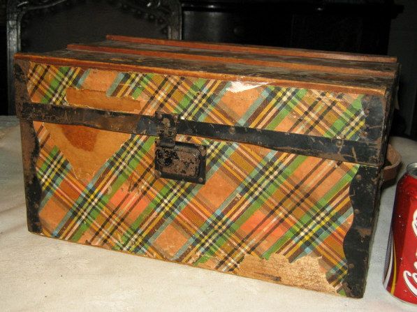 steamer trunk toy box