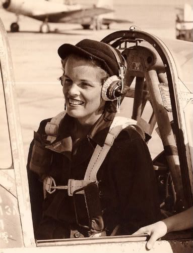 First World War Pilots. Women pilots from World War II