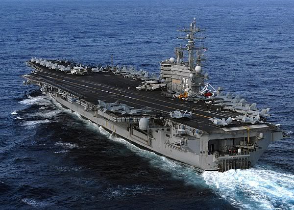 The Nimitz-class aircraft carrier USS Ronald Reagan (CVN 76)underway.