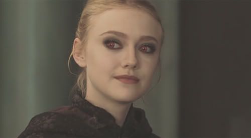 dakota fanning 2009 wallpaper. janevolturi Image