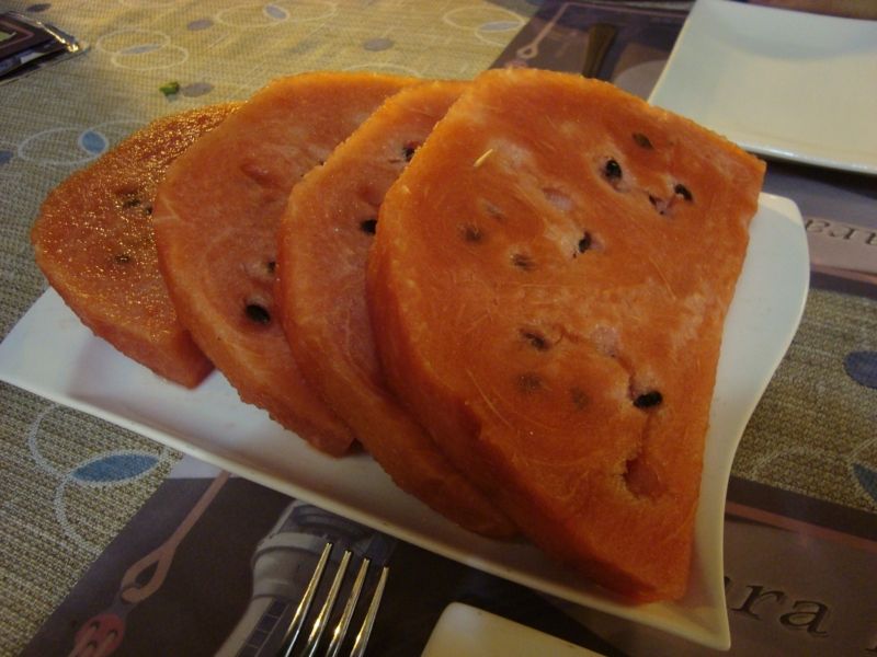 http://i955.photobucket.com/albums/ae40/PhilipOA260/BEY/313_800x600.jpg