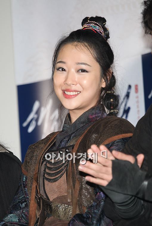  photo tGLZCmK_zpsda2abb9a.jpg