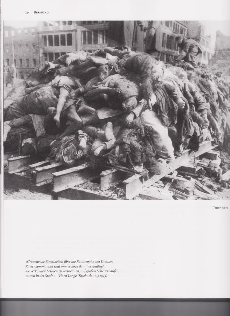 Dresden World War II photo: Dresden Massacre.  Dresden Bombing. Dresden19001.jpg